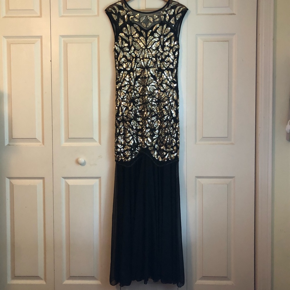 1920’s Style Sequined Party Full Length Dress